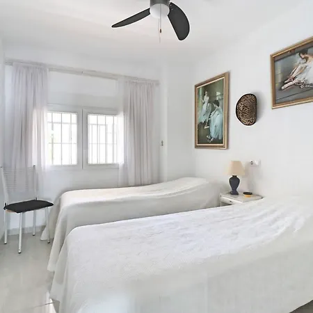 2 Bedroom In Parador With Pool And Seaview Nerja Exterior photo